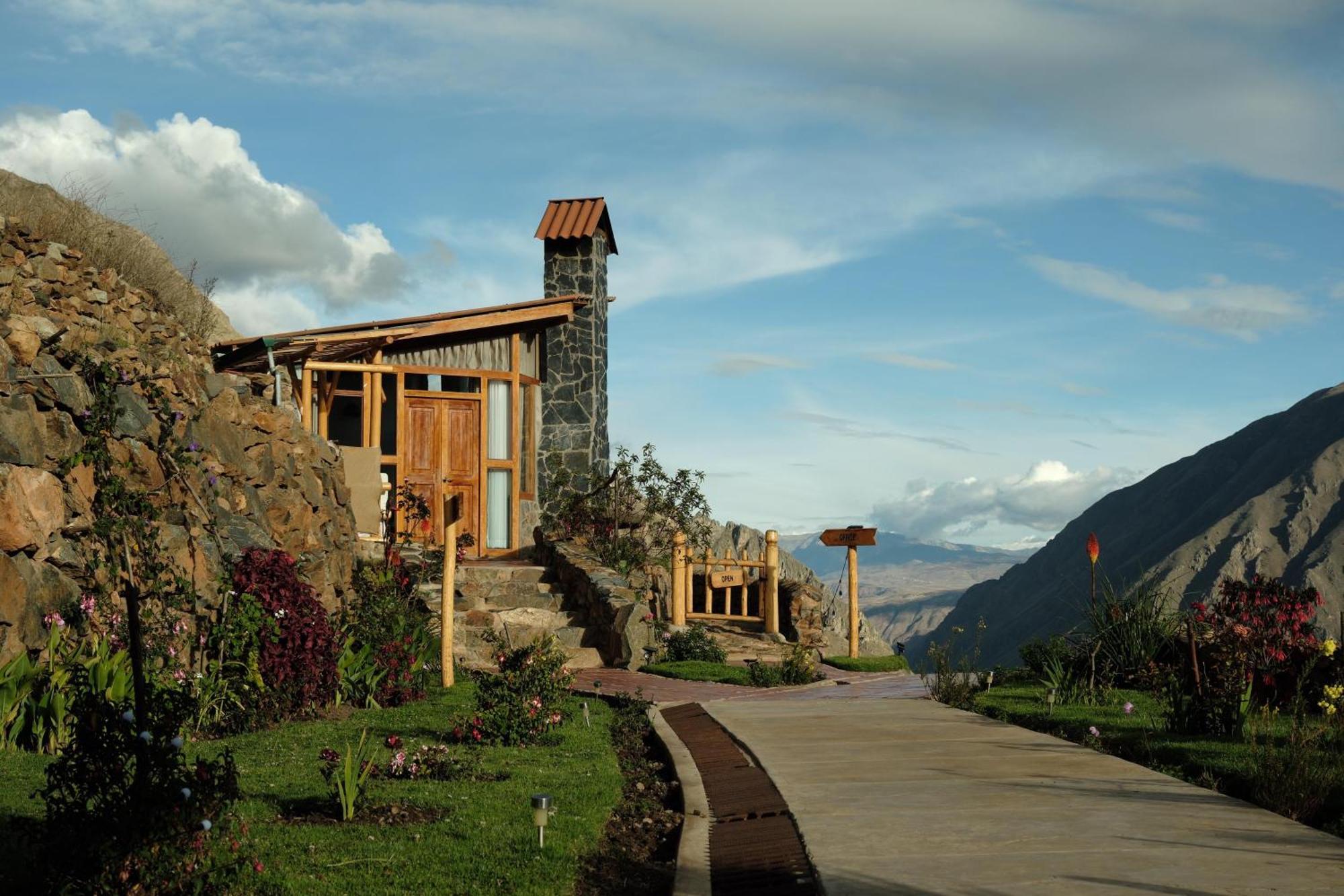 Hotel Stardome Spiritual Experience Ollantaytambo Esterno foto